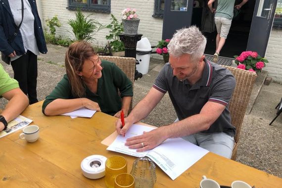 4 Juni Ondertekening SNEQ