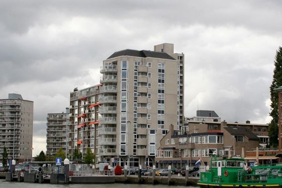 We Gaan Uitbreiden Naar Zwijndrecht