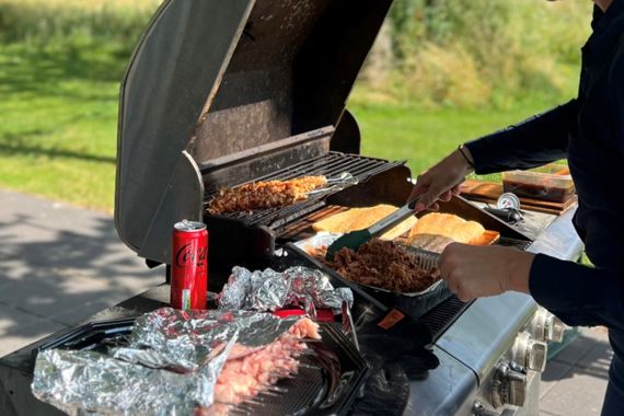 LEV BBQ