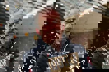 Over Img1