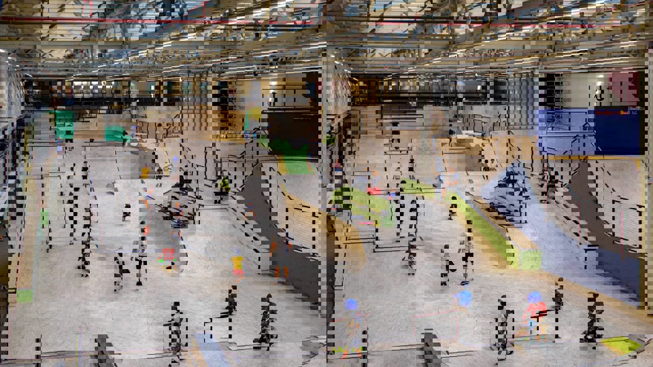 Skatehal Area 51 Bert Van Herk Scaled